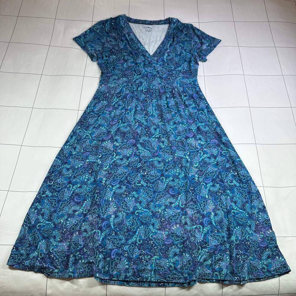 L.L. Bean Dress Womens Medium Teal Blue Paisley Summer Knit Short Sleeve V Neck